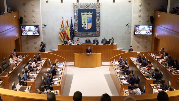 Las Cortes de Aragón prevén gastarse este año 20 millones de euros, más de la mitad en sueldos