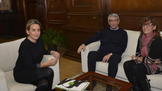 Tolón recibe a Joaquín Sánchez Garrido, nuevo presidente regional de Unicef