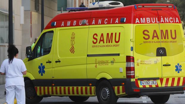 Una mujer no llega al hospital y da a luz en su casa de Benidorm tras adelantarse el parto