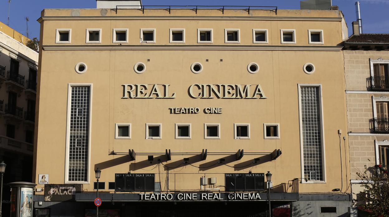 Cine Real Cinema