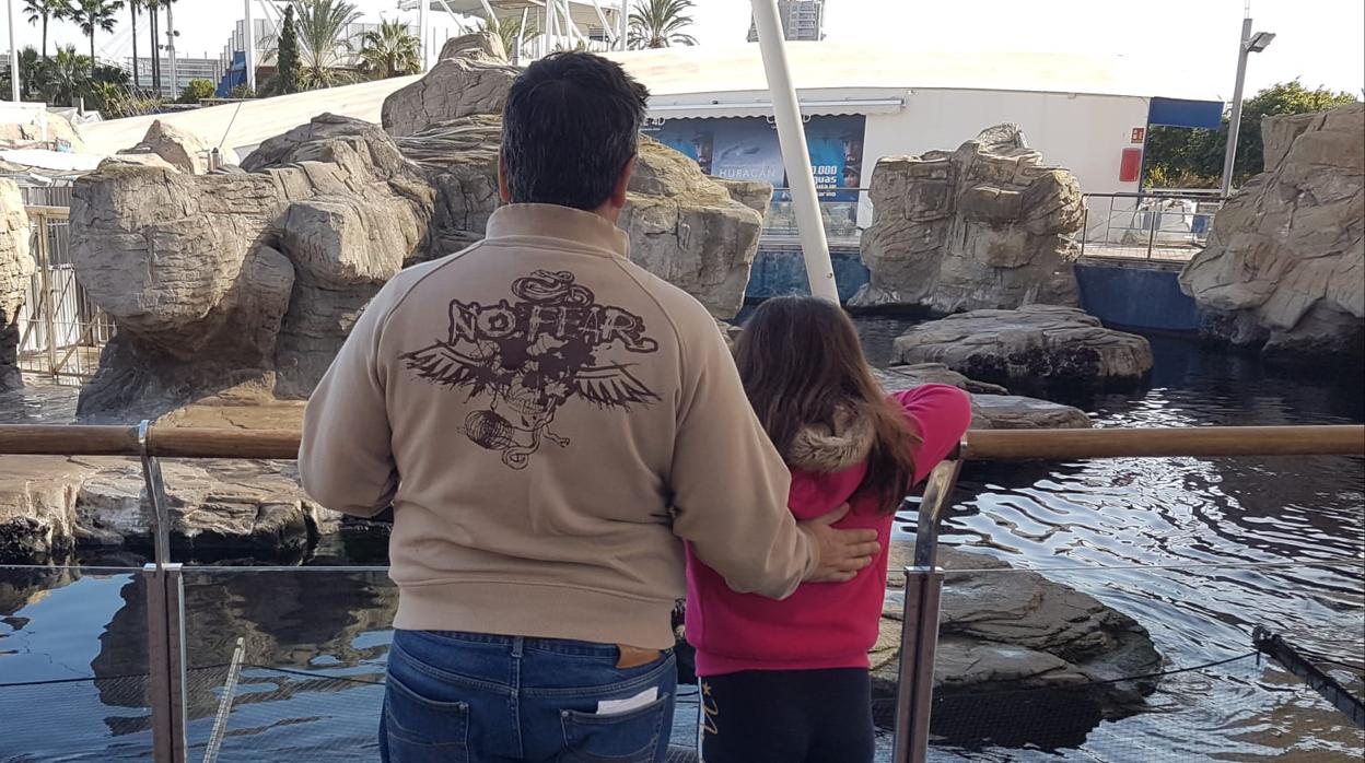 Imagen de Joaquín y su hija Nuria tomada este miércoles en Valencia