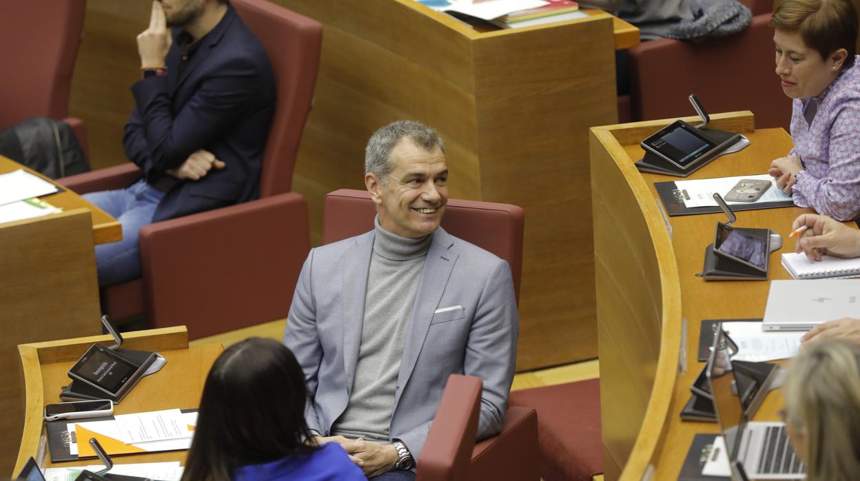 Toni Canto, en las Cortes Valencianas