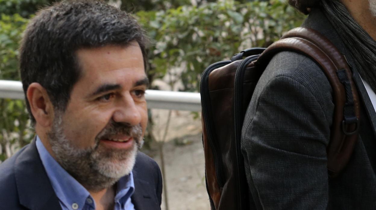 Jordi Sànchez y Jordi Cuixart, en una foto de archivo ante la Audiencia Nacional