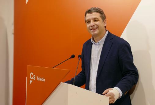 Esteban Paños en rueda de prensa