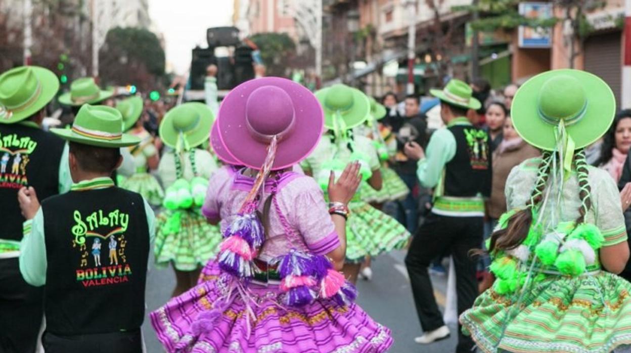 Imagen de archivo del carnaval de Valencia en el barrio de Ruzafa