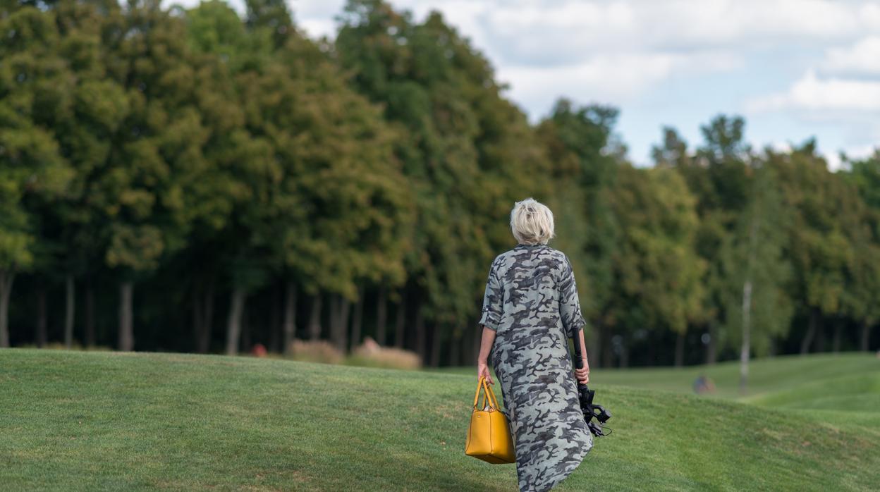 Otro de los benefticios de vivir en entornos verdes es que la aparición de la menopausia se retrasa