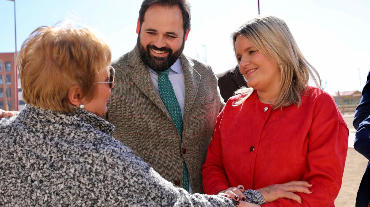 Francisco Núñez y Mari Mar Blanco, este sábado en Almansa