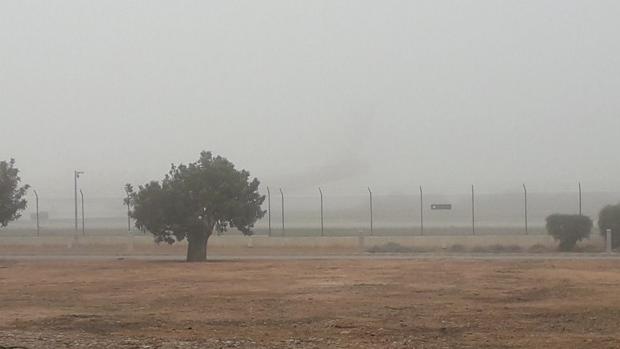 La niebla obliga a desviar dieciocho vuelos en los aeropuertos de Valencia y Alicante