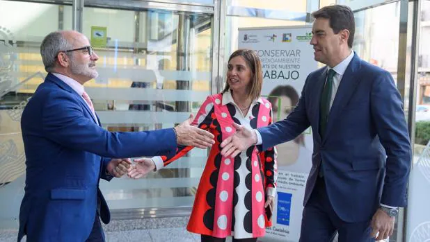 Acuerdo para que el hospital de Reinosa atienda a pacientes de Castilla y León
