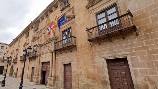 Absueltos dos jóvenes en Soria de delitos de abuso sexual y lesiones en una verbena de 2017