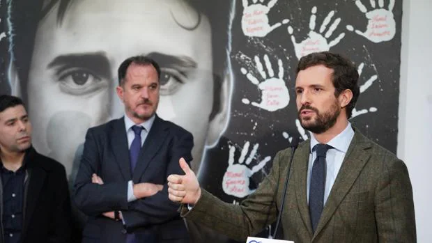 Casado defiende su frente «constitucionalista» en un País Vasco «castigado» por el nacionalismo