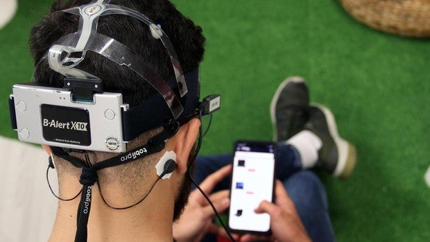 Un estudio concluye que el excesivo contenido en webs como Amazon y AliExpress abruma a los consumidores