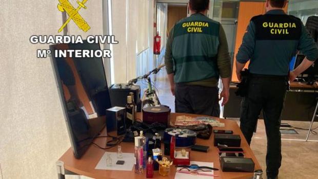 Cuatro detenidos por varios delitos de robo y receptación en Campo de Montiel