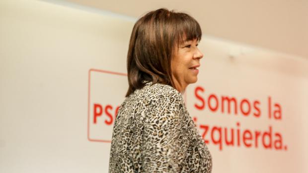 El PSOE desdeña la estrategia de Puigdemont y pone en valor a Junqueras