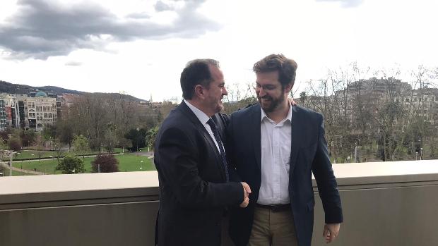 Casado se volcará en el País Vasco para salvar su apuesta por Carlos Iturgaiz