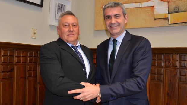 Salva a dos vecinos de su pueblo en un incendio y evita un robo en una inmobiliaria de Toledo en menos de 72 horas