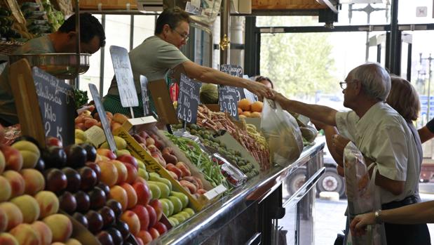 La comida se ha encarecido en Aragón un 2% en un año, más del triple que el IPC