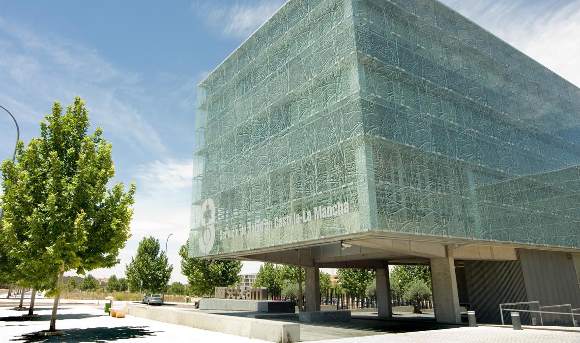 Sede del Sescam, en el barrio del Políigono de Toledo