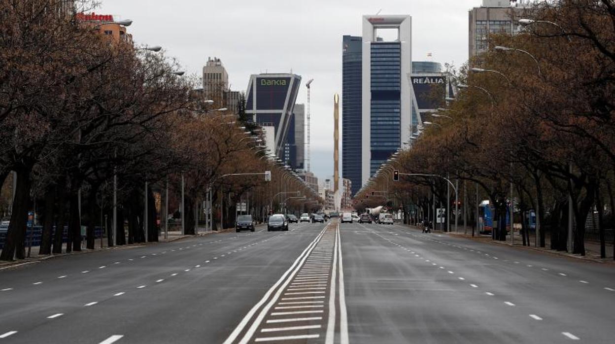 Estado del Paseo de la Castellana, este martes por la mañana, sin tráfico