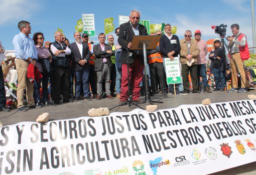 Eladio Aniorte, durante la última protesta de agricultores alicantinos