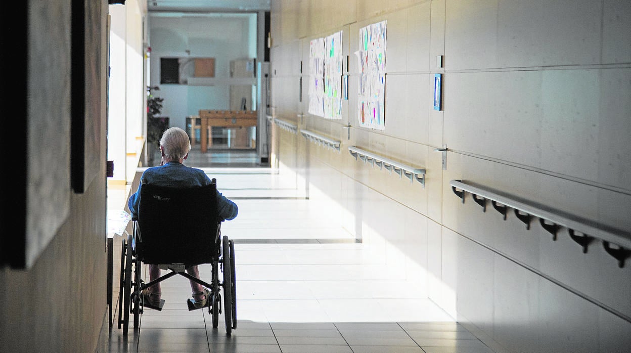 Las residencias de ancianos piden al Gobierno equipos de protección o el sistema o «colapsarán» esta semana