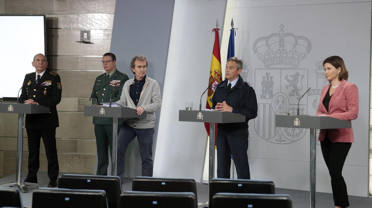 El general Miguel Ángel Villarroya, en la rueda de prensa del lunes del Comité de gestión técnica