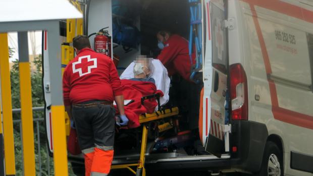 Último balance: 17 muertos en un día elevan a cincuenta los fallecidos con coronavirus en Valencia