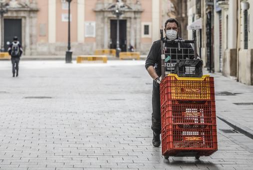 Imagen tomada este viernes en el centro de Valencia