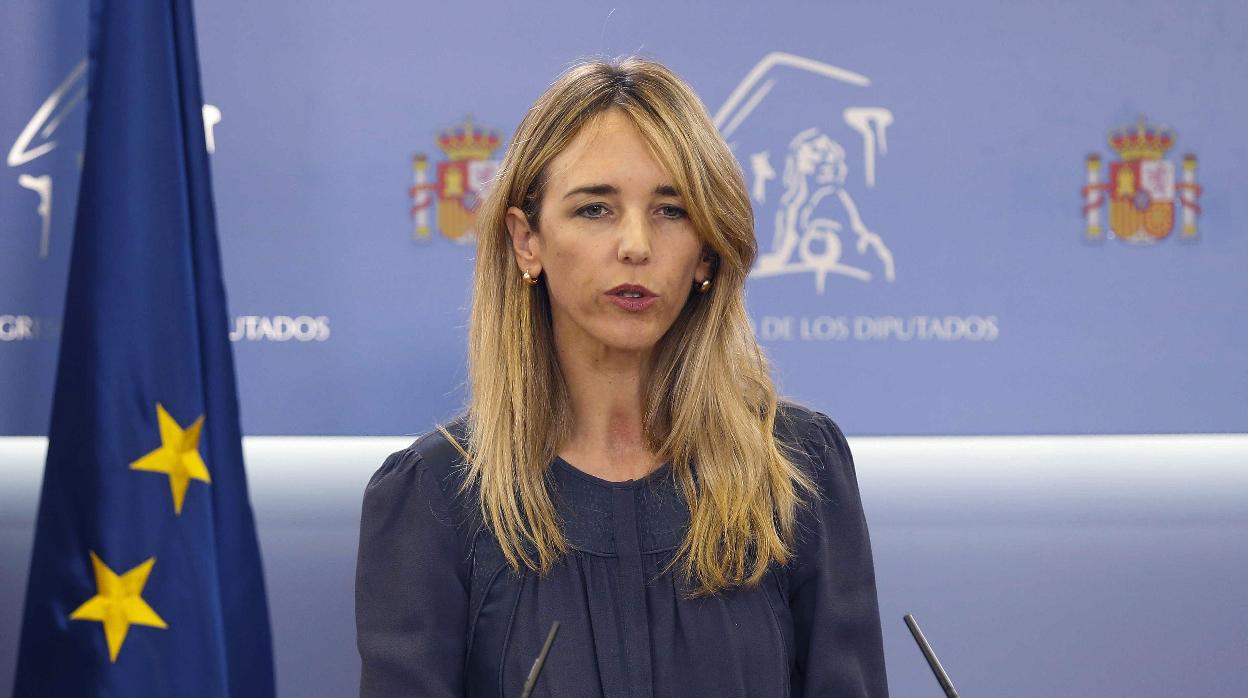 La portavoz del PP en el Congreso, en una rueda de prensa anterior al estado de alarma