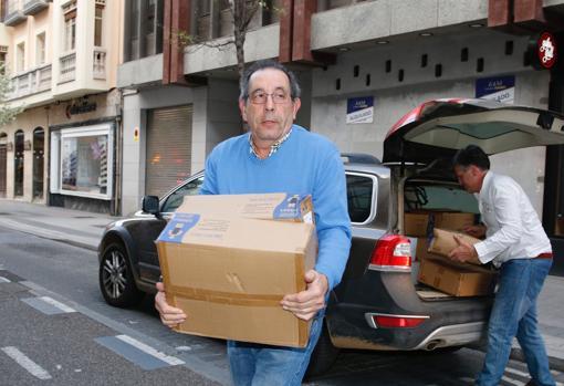 Entrega de material en la Delegación de la Junta en Valladolid