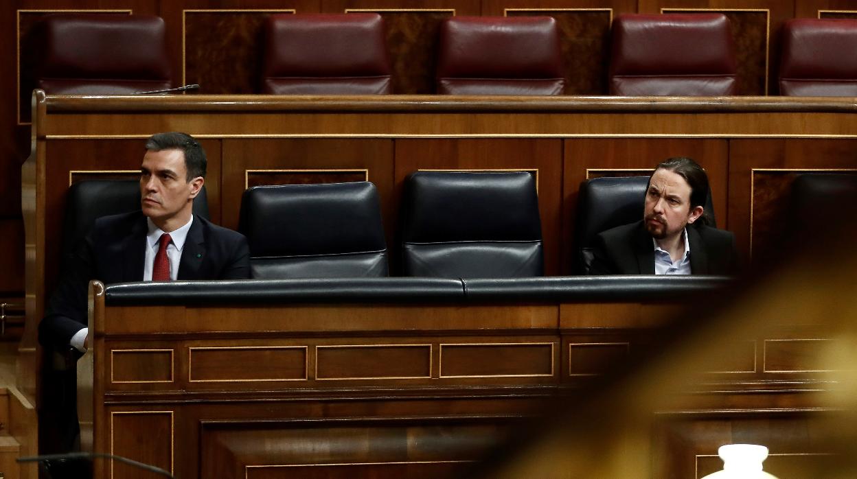 Pedro Sánchez y Pablo Iglesias, en el Congreso