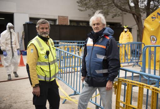 Juan José G. Mediavilla, supervisor de guardia; y Enrique López, director de operaciones del Pemam