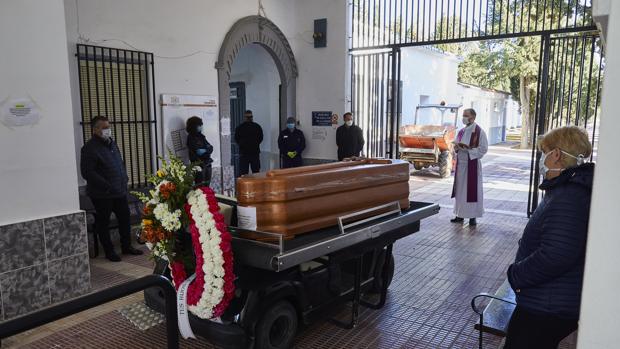 Page vincula a un sepelio en Haro (La Rioja) el origen del foco de coronavirus en Tomelloso