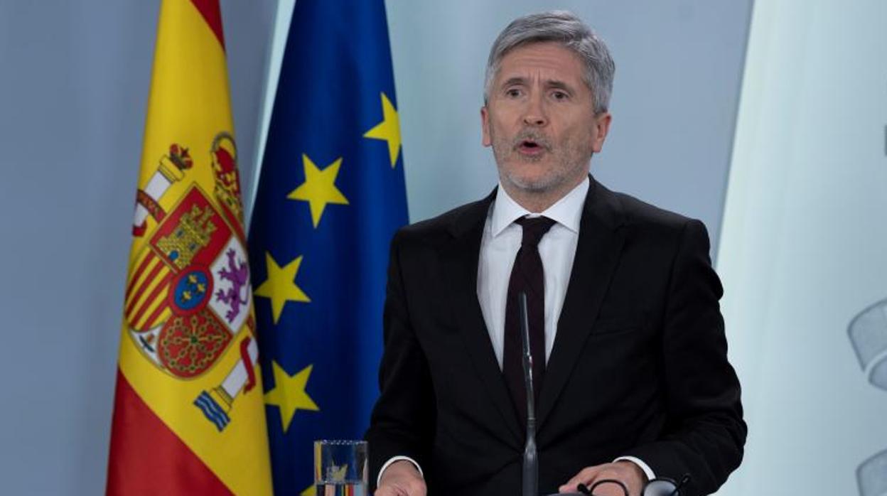 El titular de Interior, en rueda de prensa en La Moncloa