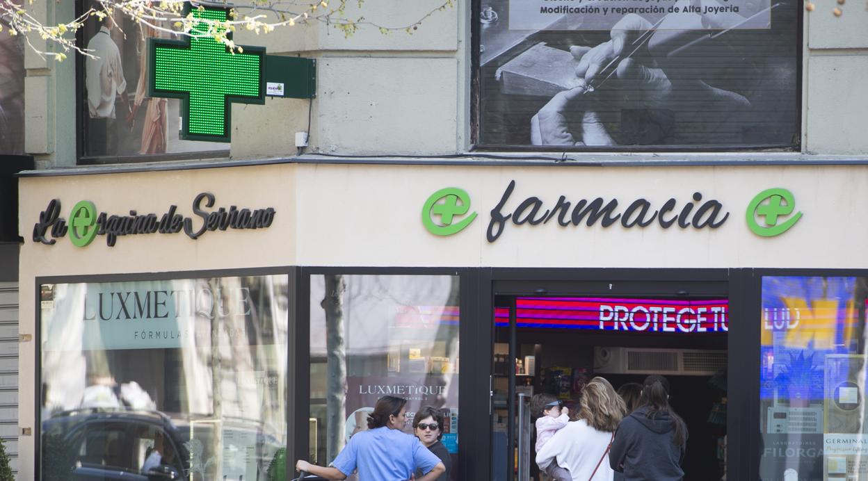 Una farmacia madrileña, el día que el Gobierno decretó el estado de alarma