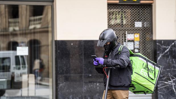 Coronavirus: el Gobierno valenciano destina 30 millones de euros a afectados por ERTEs con rentas bajas