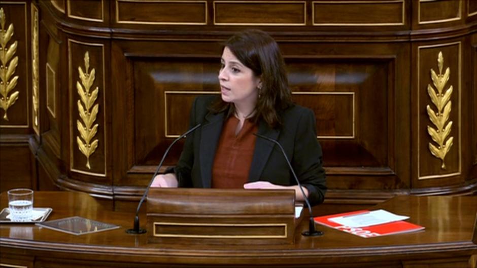 Adriana Lastra acusa a Ayuso de supuesta mala gestión en la Comunidad de Madrid