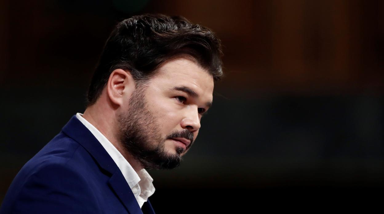 Acusan a Rufián de crear una cuenta falsa en Twitter para elogiarse a sí mismo