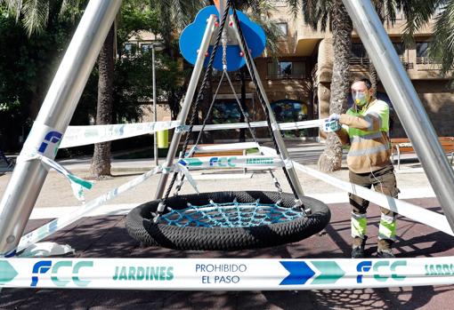 Imagen de un parque precintado en Valencia