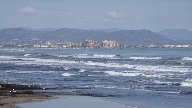 Coronavirus: la Comunidad Valenciana estudia el modelo de seguridad para reabrir playas en verano