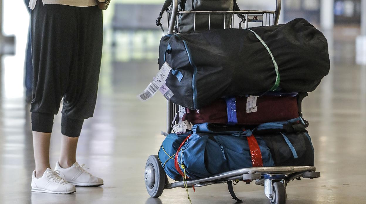 Imagen de archivo del aeropuerto de Valencia al inicio del estado de alarma