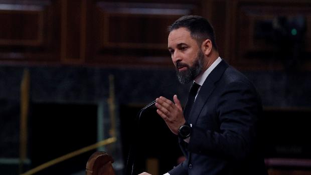 Abascal no descarta una moción de censura y vaticina una España «con más multas y parados que test»