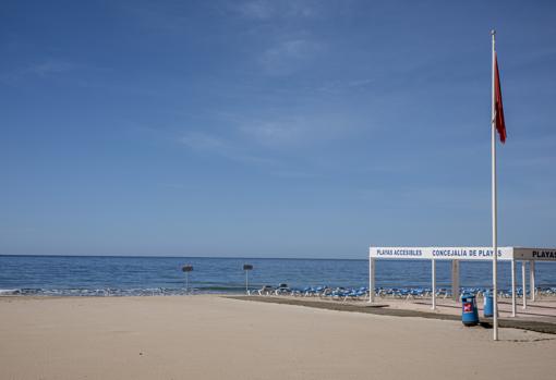 Imagen tomada en la playa de Levante de Benidorm