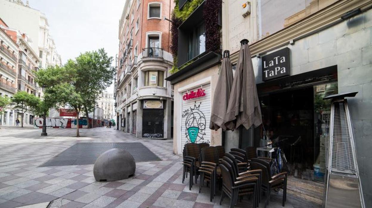 Terraza cerrada en el local Latatapa en la calle Montera