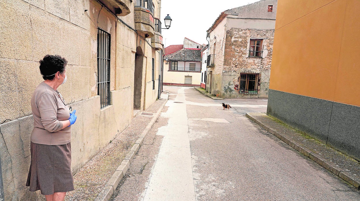 Una vecina en la localidad vallisoletana de Esguevillas