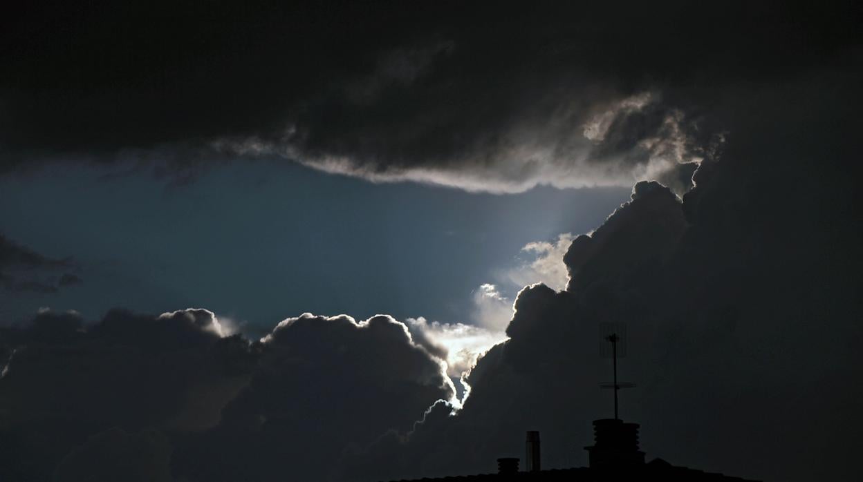 Tormenta sobre León