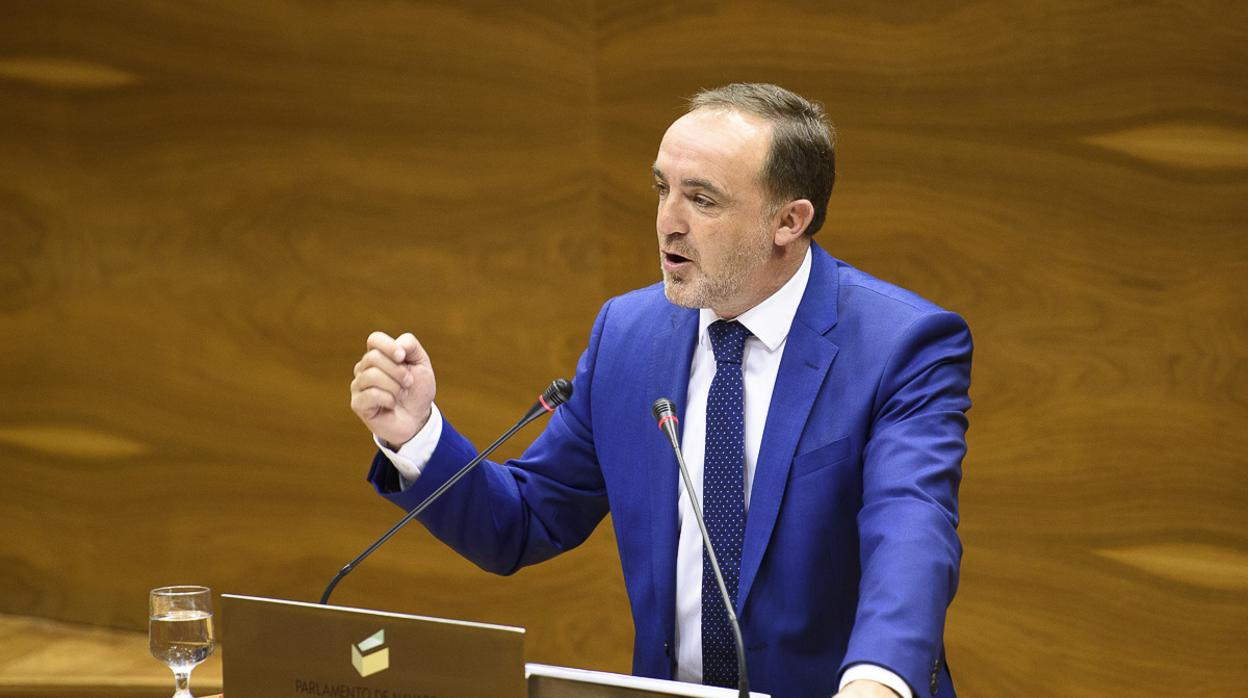 Javier Esparza Abaurrea, presidente de Unión del Pueblo Navarro en el Parlamento.