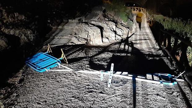 Increpan a los policías que los identifican por incumplir el horario: «¿No tenéis otra cosa mejor que hacer?»