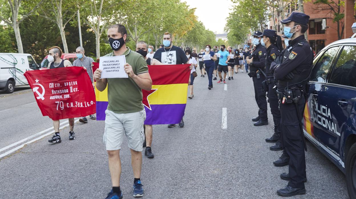 Marcha «antifascista» en Puente de Vallecas, este viernes