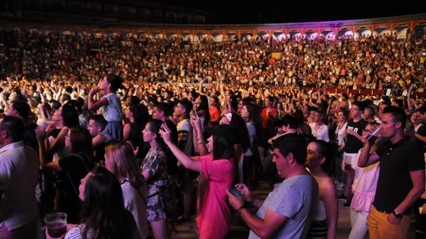 Pontevedra tendrá fiestas este verano con actuaciones simultáneas en diez escenarios